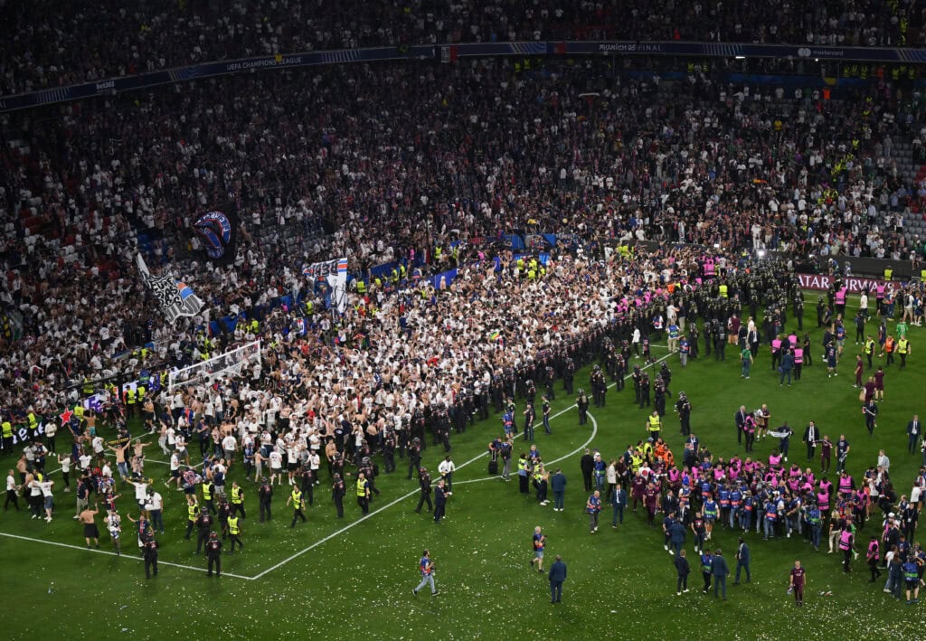 Der Platzsturm nach dem Champions-League-Finale